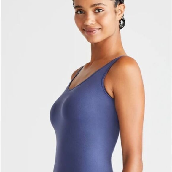 #122 YUMMIE BY HEATHER THOMPSON SHAPING TANK - Picture 1 of 5